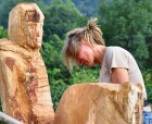 <p><strong>Caerleon (UK) 2006</strong><br /> Simposio Internazionale Scultura su Legno</p>