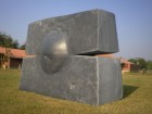 <p><strong>Baroda (INDIA)</strong><br /> 2009 1&deg;International stone Sculpture Symposium - Uttarayan Art Foundation</p>